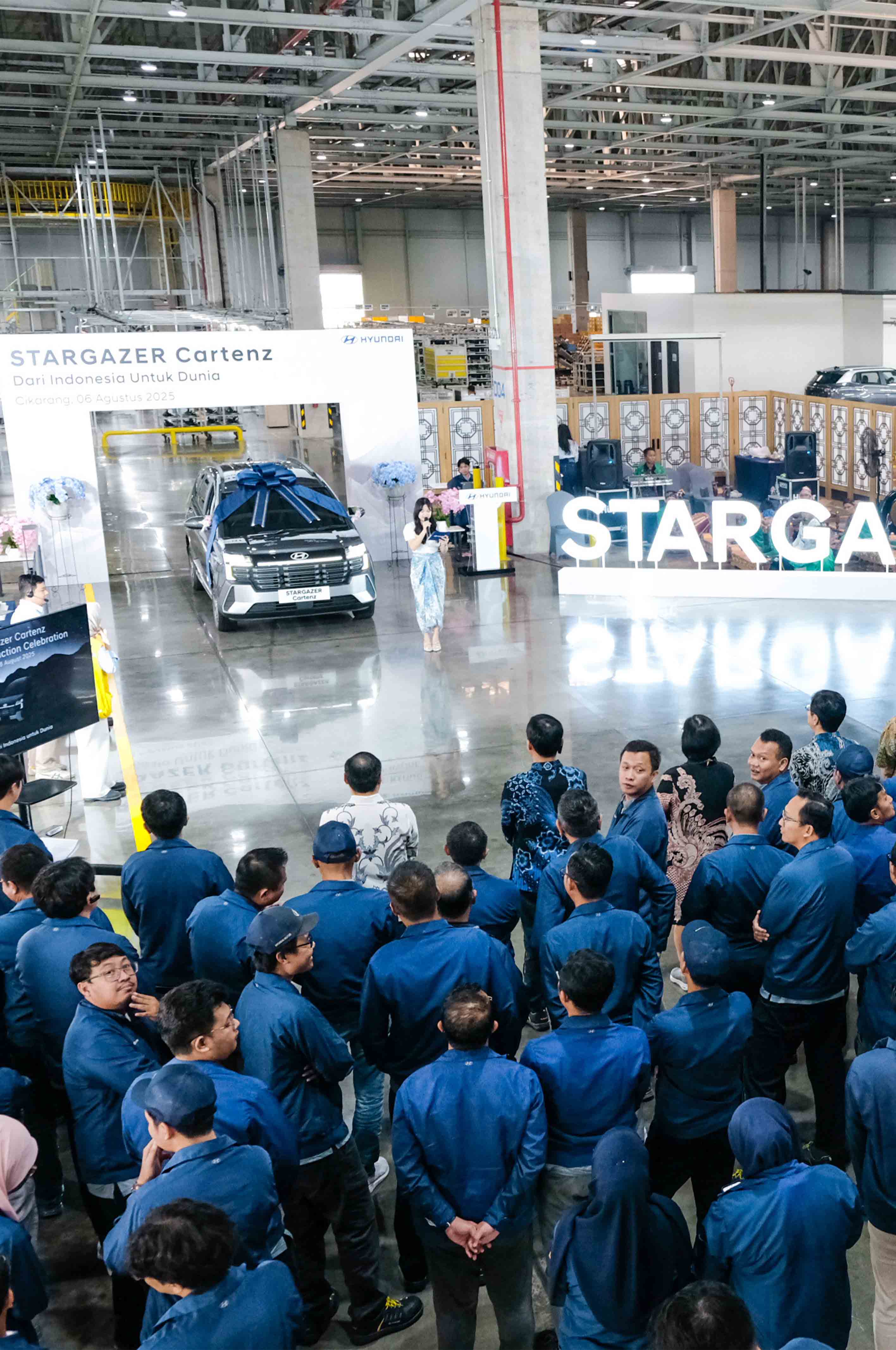 Hyundai Mulai Produksi Massal Stargazer Cartenz dan Cartenz X