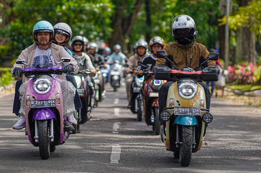 Honda Ajak Riding Sambil Ngopi Seru di Scoopy Coffee Rave 2025 Bandung