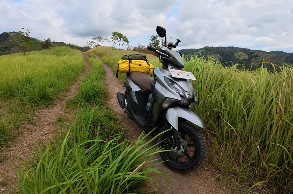 Yamaha Gear Ultima Libas Rute Ekstrem Jogja - Lombok Sejauh 2000 Km