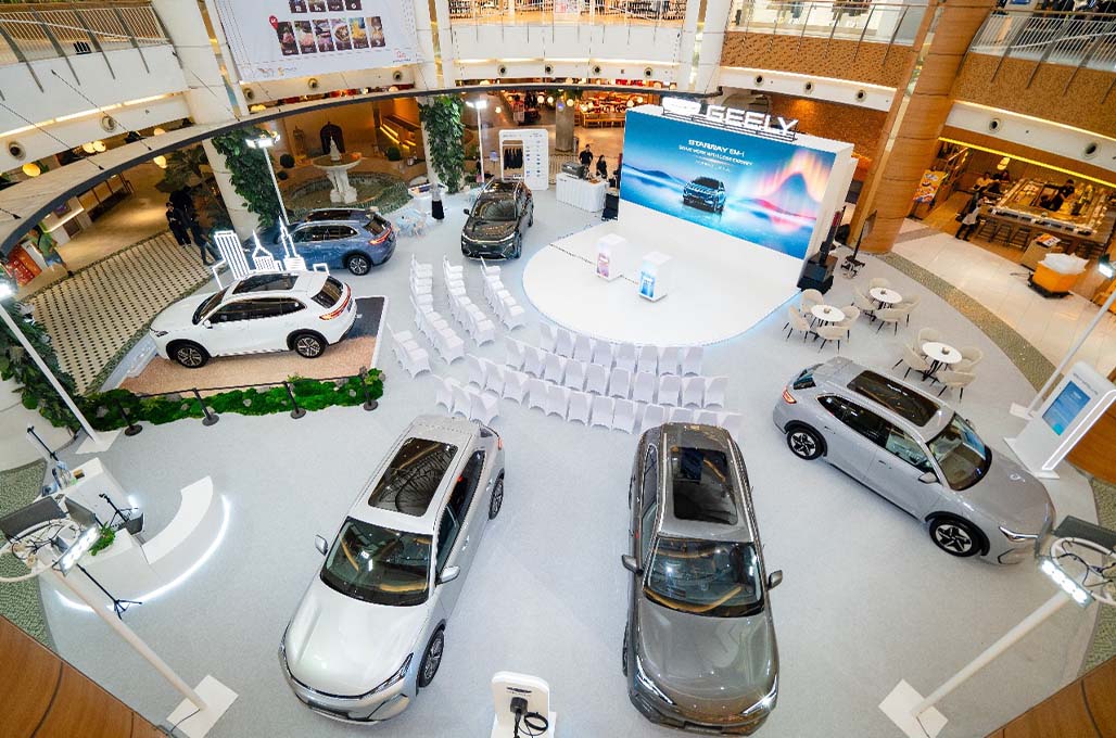 Geely Starray EM-i Rakitan Lokal Resmi Mengaspal