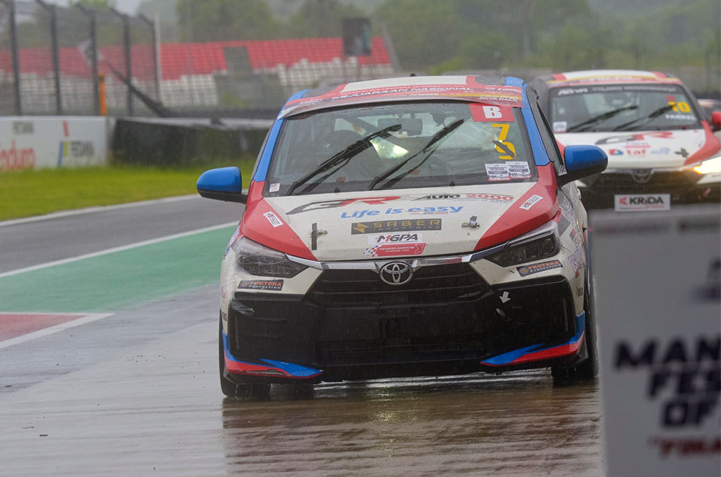 GR Garage Auto2000 Racing Team Kembangkan Toyota Agya Balap Dibantu Mekanik Andal