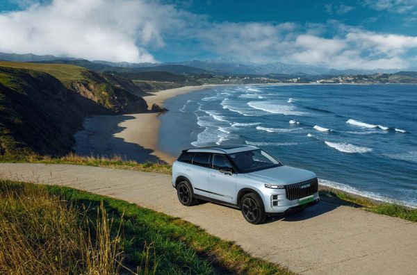 Jaecoo J7 SHS-P Tawarkan 5 Manfaat Berlibur di Akhir Pekan dengan PHEV