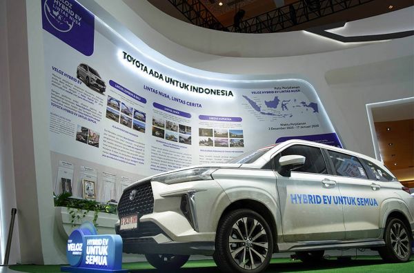 Toyota Resmi Mulai Penjualan New Veloz Hybrid EV di IIMS 2026