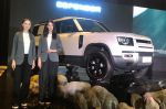 Land Rover Defender MY26 Meluncur, Penasaran Sama Harganya?