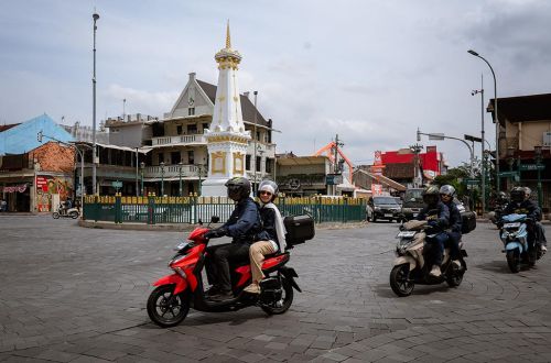 Yamaha Gear Ultima Tawarkan Cara Umroh Gratis Impian Keluarga