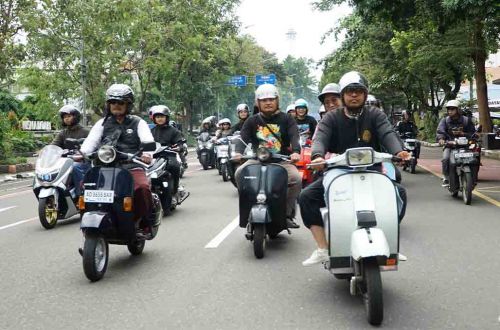 Motul Gelar Bukberide Solo, dari Riding Bareng Hingga Charity di Bulan Puasa