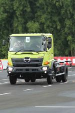 Hino Perkuat TKDN Hingga 71,85 Persen dan Jadikan Indonesia Hub Ekspor Global