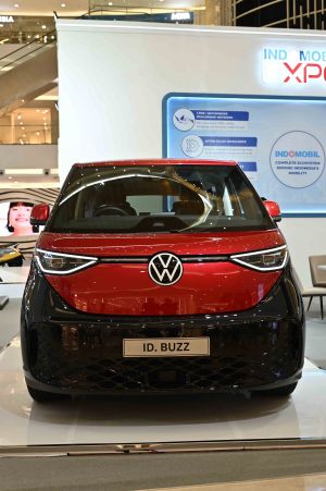 Volkswagen ID. Buzz Eclipse Edition Diluncurkan, Terinspirasi dari Fenomena Gerhana