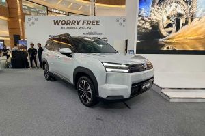 Wuling Serahkan Eksion ke 1000 Pemesan Perdana!