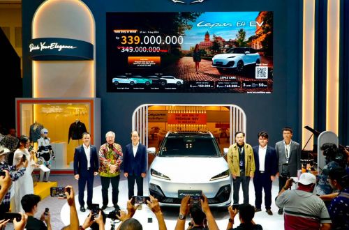LEPAS E4 EV Pasang Harga Resmi Rp 339 Juta Khusus di GIIAS 2026