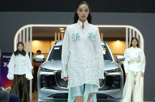 LEPAS Kolaborasi dengan JFW 2027, Ketika Fashion dan Mobilitas Berbagi Bahasa yang Sama