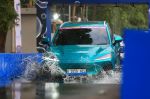Lebih dari 550 Pengunjung GIIAS 2026 Jajal LEPAS E4 EV dan L8 PHEV