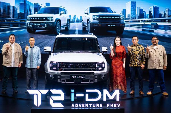 JETOUR T2 i-DM Adventure PHEV SUV, Tangguh Berjarak Tempuh Lebih dari 1200 Km 